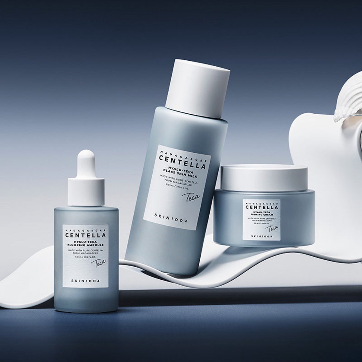 SKIN1004 Madagascar Centella Hyalu-Teca Glass Skin Milk (210ml)