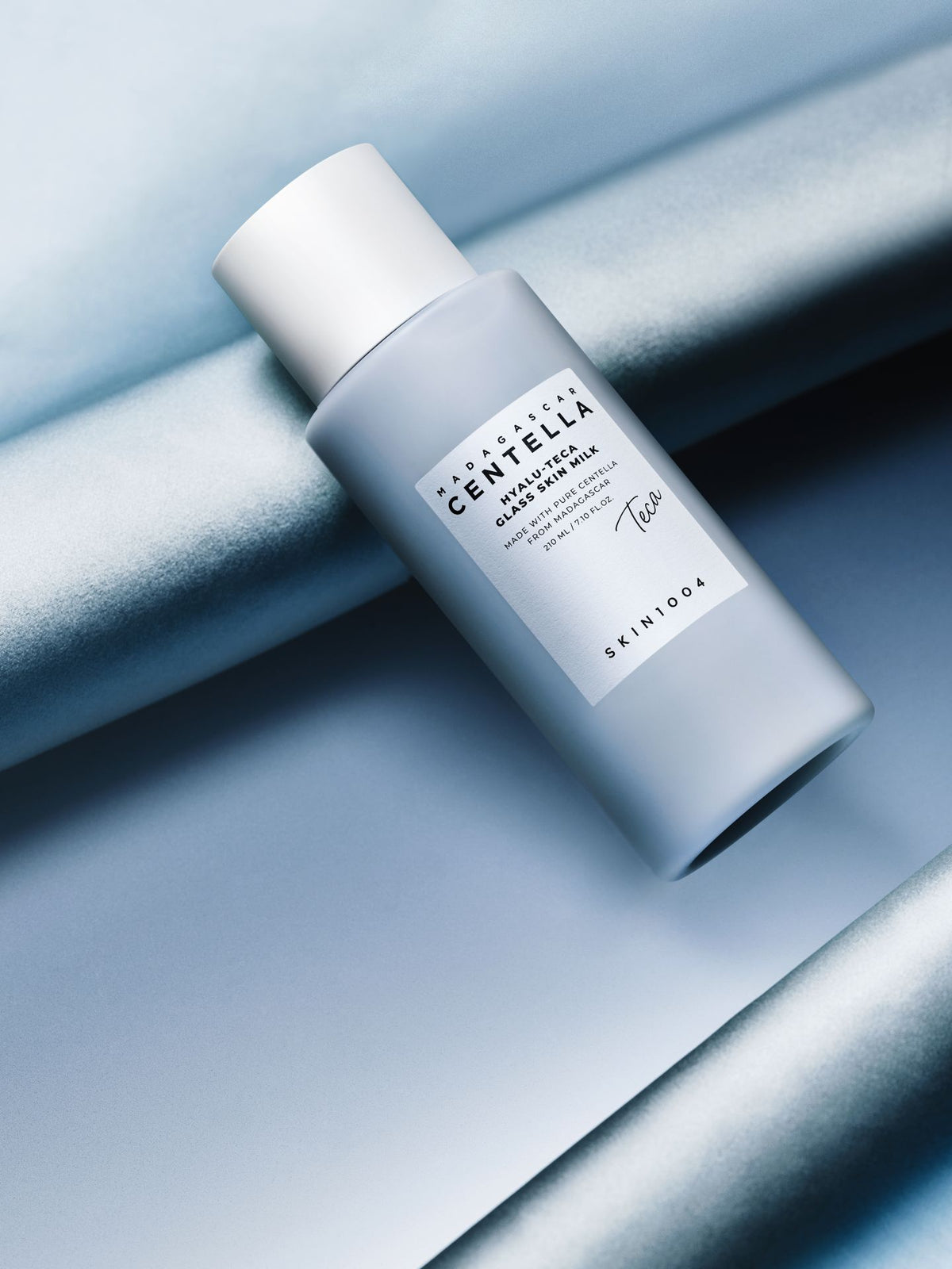 SKIN1004 Madagascar Centella Hyalu-Teca Glass Skin Milk (210ml)