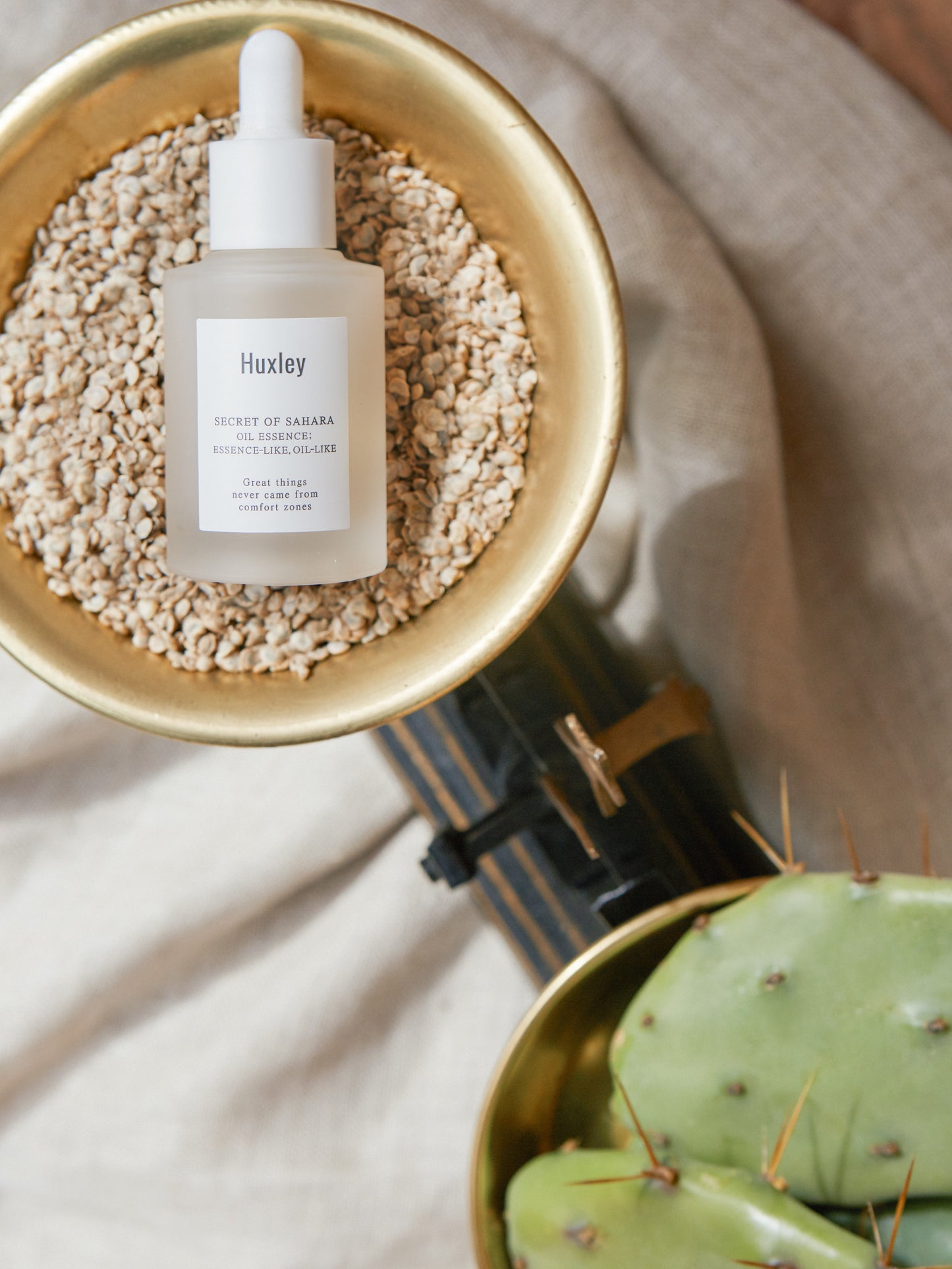 Huxley Secret of Sahara Oil Essence