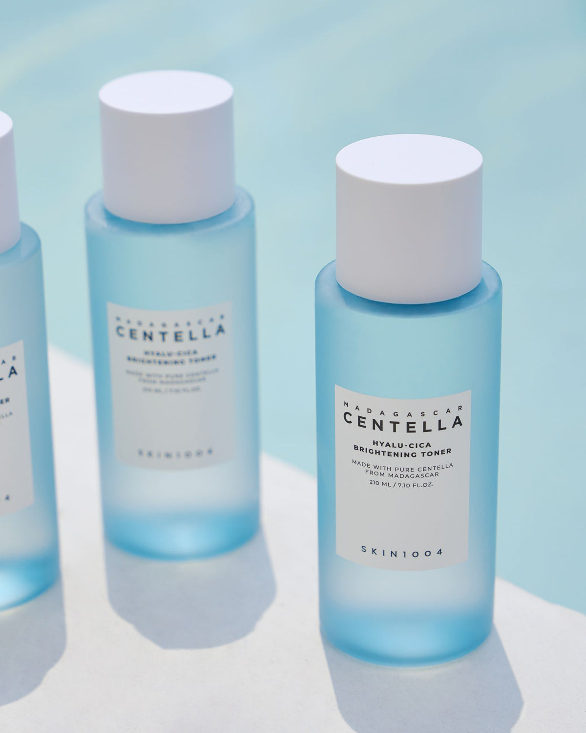 SKIN1004 Madagascar Centella Hyalu-Cica Brightening Toner (210ml)
